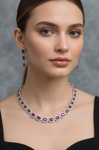 Maroon stone necklace with earring