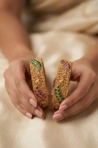 Multicolor gold plated bangle