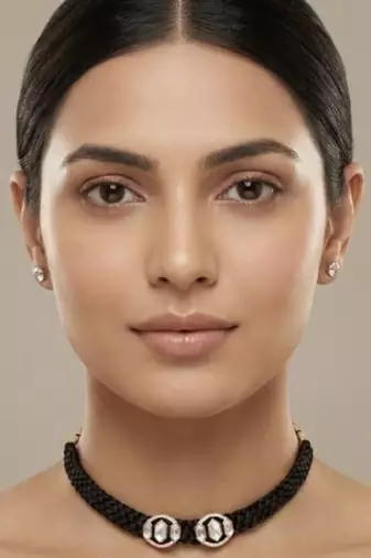 Black beaded necklaces