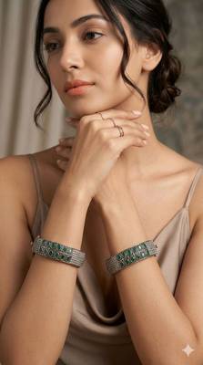 Green gold plated bangle 1