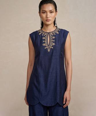 Navy blue embroidered raw silk co ord set 2