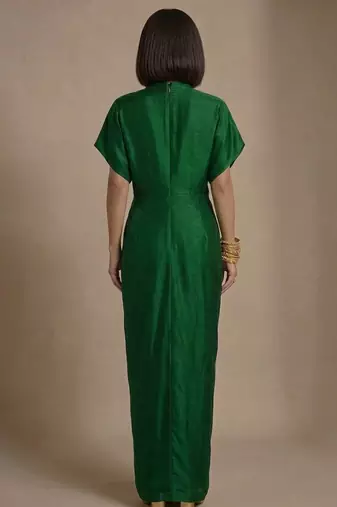 Green embroidered raw silk kaftan