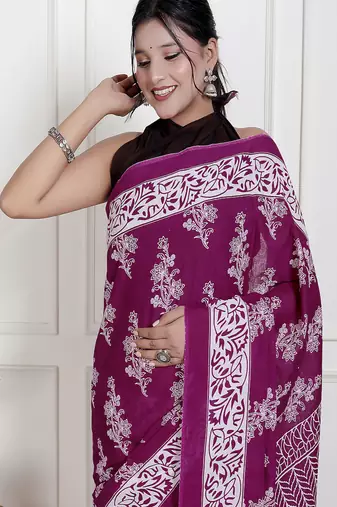 Floral printed  cotton ethnic saree for woman