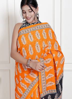 Floral printed  cotton ethnic saree for woman 3