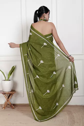 Floral printed  cotton ethnic saree for woman