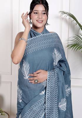 Floral printed cotton ethnic saree for woman 3
