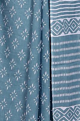 Floral printed  cotton ethnic saree for woman 4