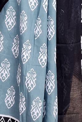 Floral printed cotton ethnic saree for woman 4