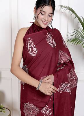 Floral printed  cotton ethnic saree for woman 3