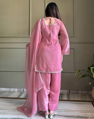 Pink crunchy silk kurta salwar set with swarovski crystal work and lace border dupatta 3
