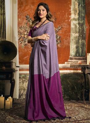 Lavender mal cotton contrast pallu fancy tassels saree 2