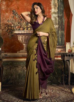 Olive mal cotton contrast pallu fancy tassels saree 2