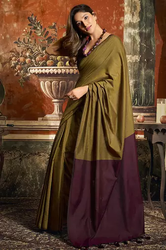 Olive mal cotton contrast pallu fancy tassels saree