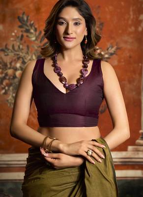 Olive mal cotton contrast pallu fancy tassels saree 5