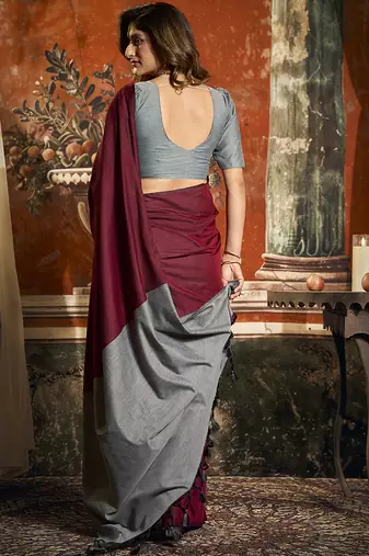 Maroon mal cotton contrast pallu fancy tassels saree
