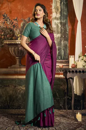 Magenta mal cotton contrast pallu fancy tassels saree