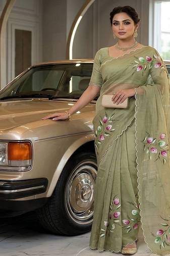 Olive  Color  elegant flower handprint & brush print Work Silk Saree