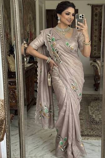 Grey  Color  elegant flower handprint & brush print Work Silk Saree