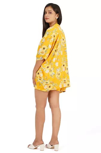 Yellow printed shorts bustier kaftan jacket