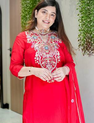 Red viscose shimmer heavy thread embroidery work kurta pant set 4
