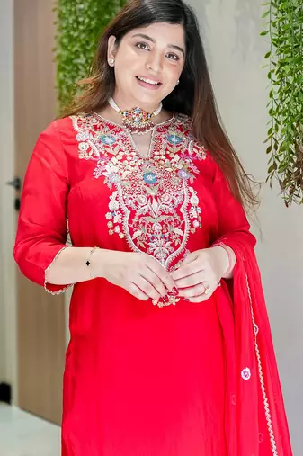 Red viscose shimmer heavy thread embroidery work kurta pant set