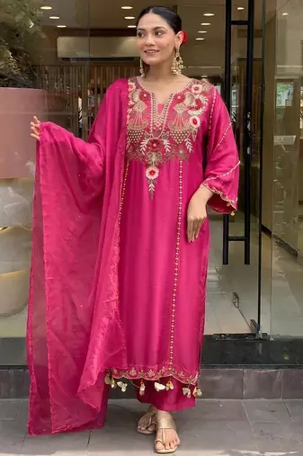 Rani pink p.v chanderi heavy thread embroidery work kurta pant set