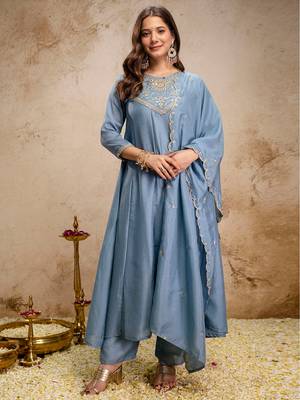 Sky blue vichitra silk heavy thread embroidery work kurta pant set 2