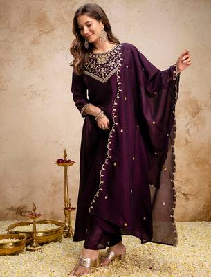 Wine vichitra silk heavy thread embroidery work kurta pant set 2