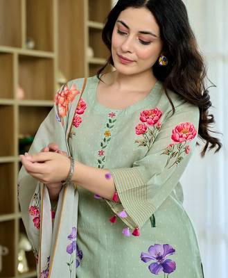 Pista chanderi butti printed kurta pant set 4