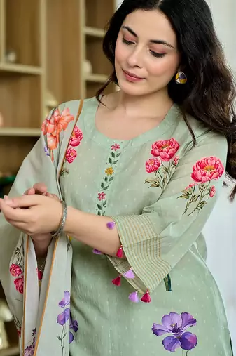 Pista chanderi butti printed kurta pant set