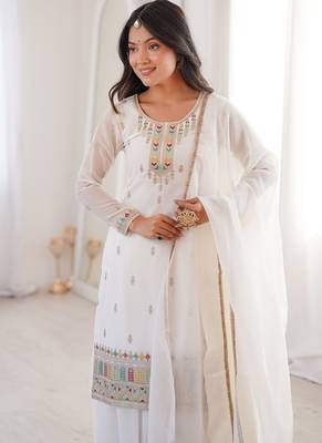 Elegant off-white embroidered ethnic suit set for women 4