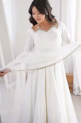 Women offwhite ethnic anarkali kurta set for festive & wedding wear