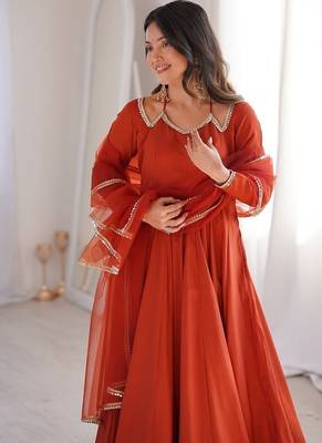 Women rust ethnic anarkali kurta set for festive & wedding wear 4