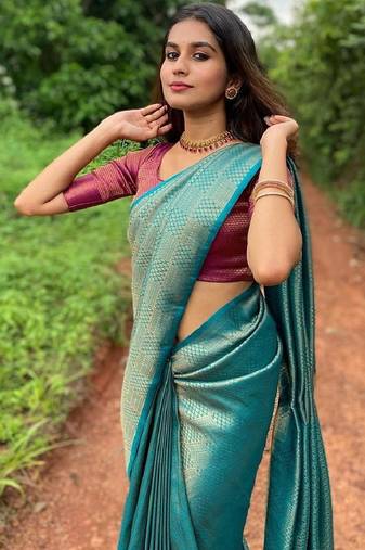 Ghreen soft silk blend banarasi jacuard work designer party wear saree with unstitched blouse piece