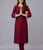 Maroon embroidered rayon kurta set