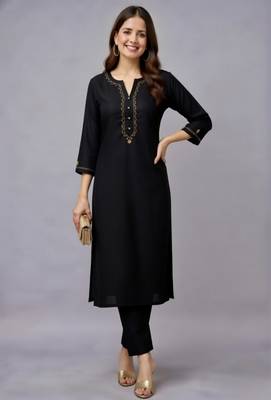 Black embroidered rayon kurta set 1