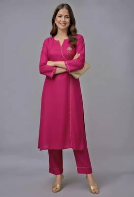 Pink embroidered rayon kurta set 1