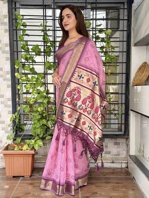 Pink cotton bandhej jacquard thread weaving saree with contrast blouse piece 3