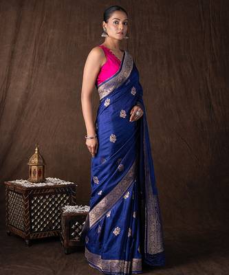 blue handloom banarasi silk saree with zari border 3