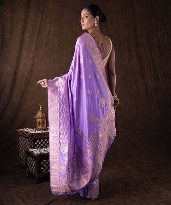 mauve handloom banarasi silk saree with zari work 4