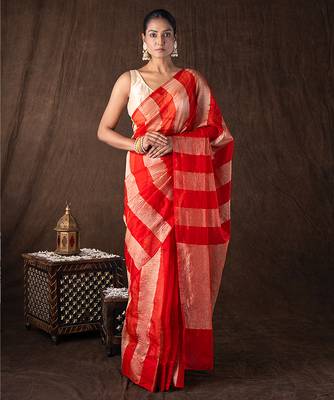 red handloom silk saree with bold stripe weaving 1