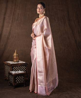 peach handloom banarasi silk saree with elegant zari weave 2