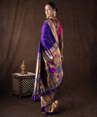 Royal Purple Handloom Pure Silk Saree With Zari Border 5