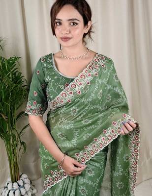 Green cotton satin weaving zari border embroiderd saree with matching blouse piece 4