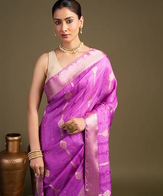 lavender handloom pure silk saree with elegant zari border 5