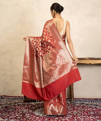 red handloom pure silk saree with elegant zari work 5