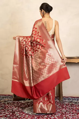 red handloom pure silk saree with elegant zari work