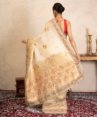cream handloom banarasi silk saree with floral zari work 5