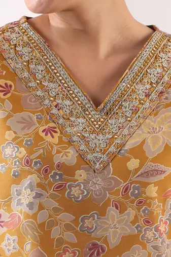 Basanti bahaar suit set