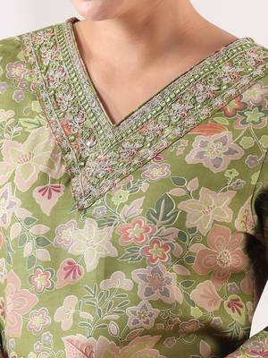 Fiza-e-zariya suit set 3